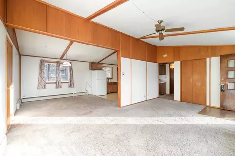 205 S Cherry St, Traer, IA 50675 photo 9