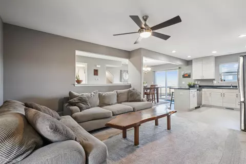 4007 Sarah Dr, Waterloo, IA 50702 photo 10