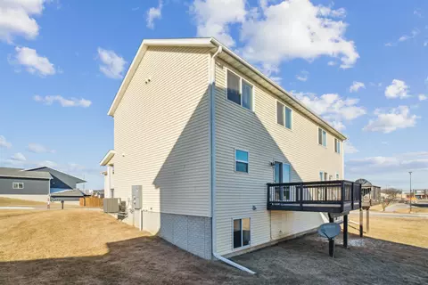 4007 Sarah Dr, Waterloo, IA 50702 photo 30