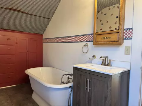 117 E Washington, Shell Rock, IA 50670 photo 21