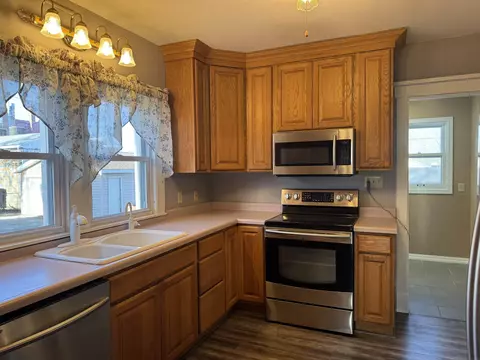 117 E Washington, Shell Rock, IA 50670 photo 9