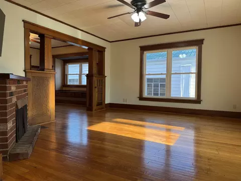 117 E Washington, Shell Rock, IA 50670 photo 4