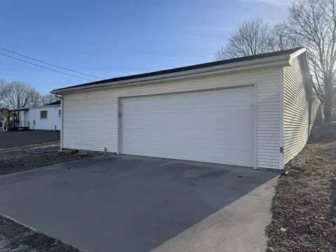 117 E Washington, Shell Rock, IA 50670 photo 26