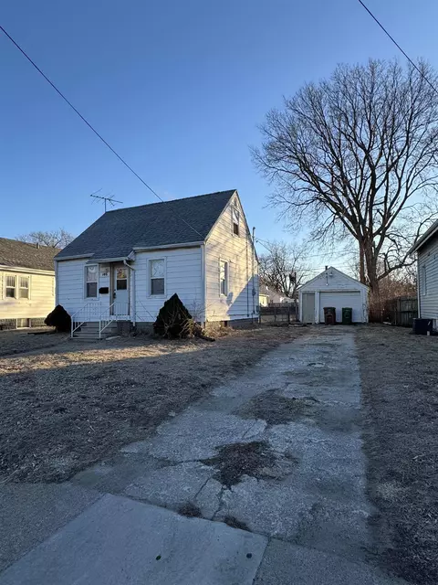 146 Sherman Ave, Waterloo, IA 50703