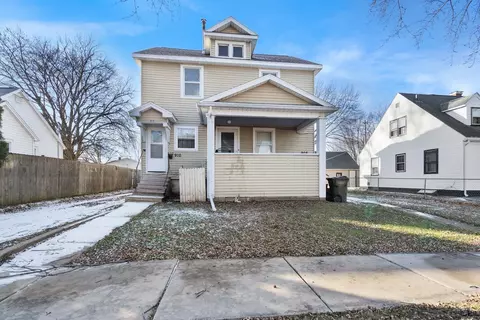 908-910 Western Ave, Waterloo, IA 50701