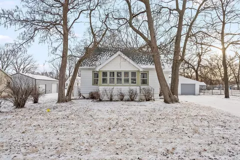 209 Grand Blvd, Evansdale, IA 50707