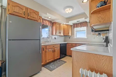 8489 Farley Rd, Farley, IA 52046 photo 9