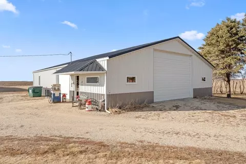 8489 Farley Rd, Farley, IA 52046 photo 29