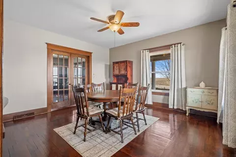 8489 Farley Rd, Farley, IA 52046 photo 10