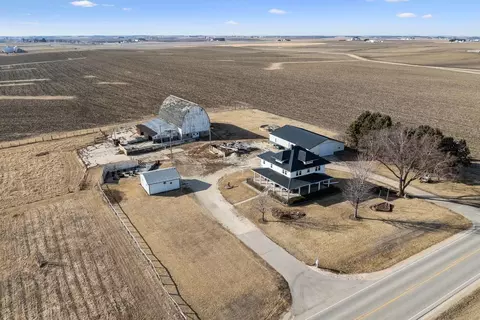 8489 Farley Rd, Farley, IA 52046 photo 38