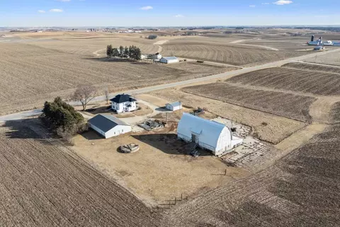 8489 Farley Rd, Farley, IA 52046 photo 36