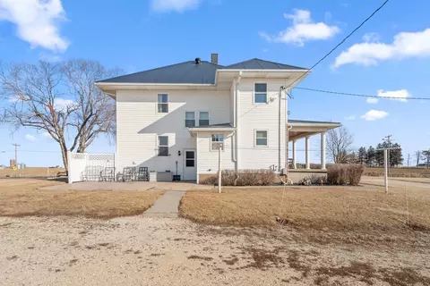 8489 Farley Rd, Farley, IA 52046 photo 27