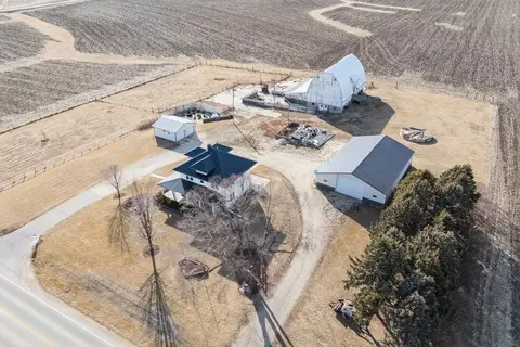 8489 Farley Rd, Farley, IA 52046 photo 37