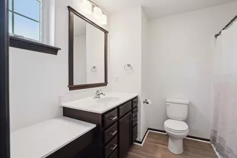 715 Grindstone Cir, Waterloo, IA 50702 photo 18