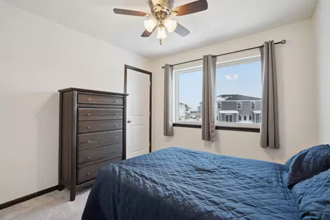 715 Grindstone Cir, Waterloo, IA 50702 photo 19
