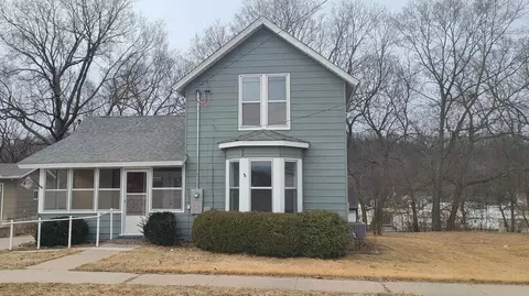 206 SE High St, Elkader, IA 52043