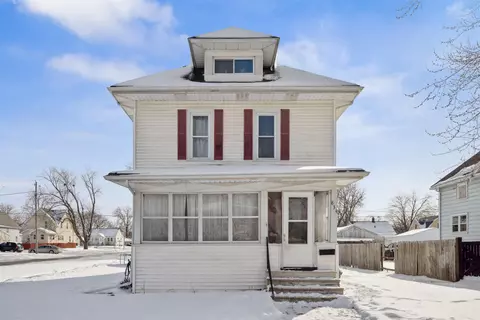834 Forest Ave, Waterloo, IA 50702