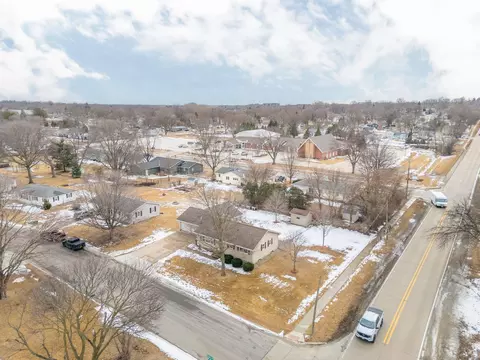 105 Oregon Rd, Cedar Falls, IA 50613 photo 35