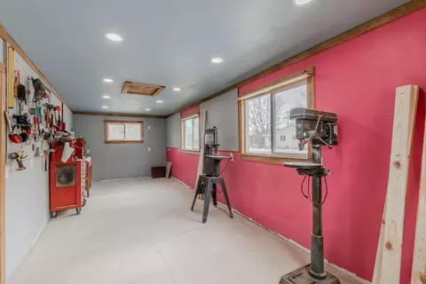 105 Oregon Rd, Cedar Falls, IA 50613 photo 25