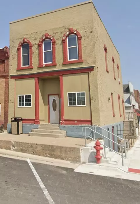100 N Lydia St, Ossian, IA 52161