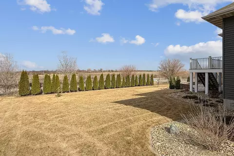 1916 Red Tail Dr, Waterloo, IA 50701 photo 46
