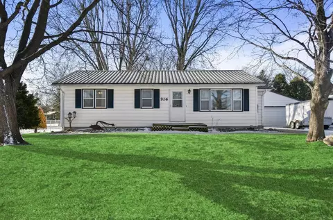 914 Prospect St, Jesup, IA 50648