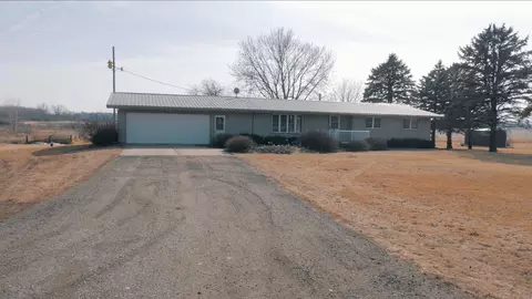 3222 Hwy 18 E, Charles City, IA 50616