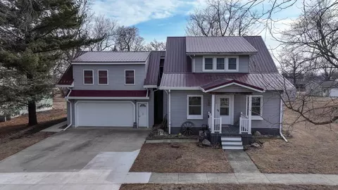 1012 3rd, Ackley, IA 50601