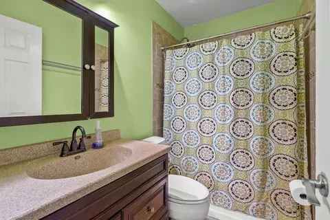 1150 E Mitchell Ave, Waterloo, IA 50702 photo 15