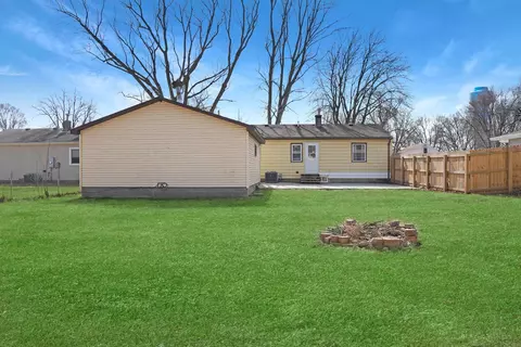 1009 Maple St, Cedar Falls, IA 50613 photo 16