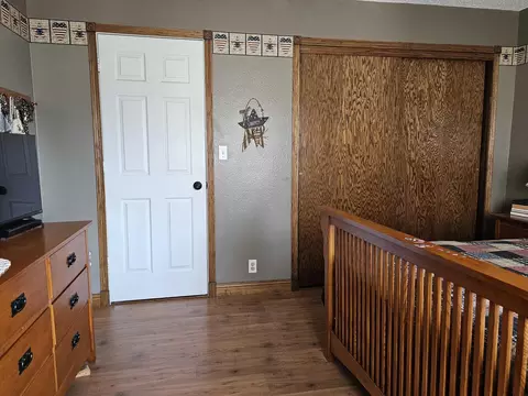 224 E Mitchell Ave, Waterloo, IA 50702 photo 22