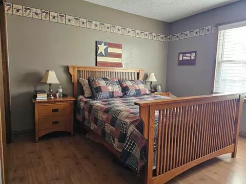224 E Mitchell Ave, Waterloo, IA 50702 photo 20