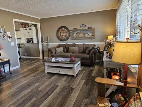 224 E Mitchell Ave, Waterloo, IA 50702 photo 15