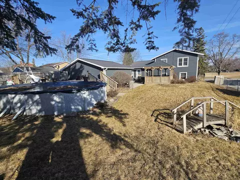 224 E Mitchell Ave, Waterloo, IA 50702 photo 36