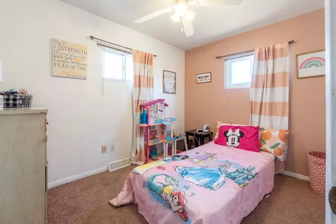 417 Devonshire Dr, Waterloo, IA 50701 photo 12