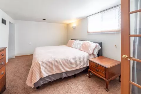 417 Devonshire Dr, Waterloo, IA 50701 photo 18