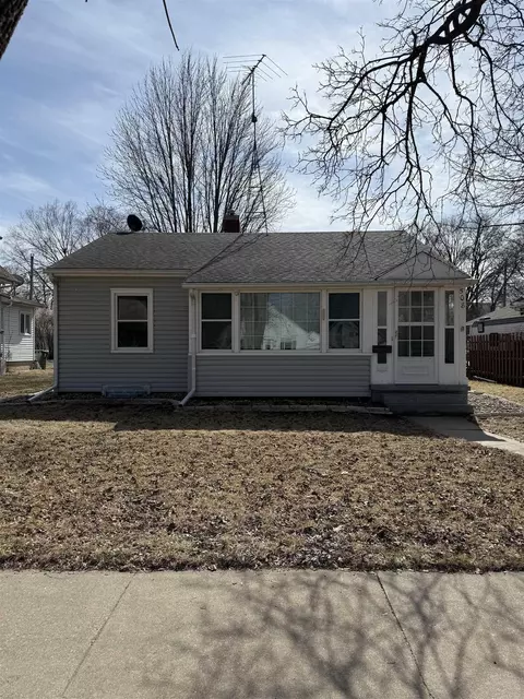 508 4th Ave, Charles City, IA 50616