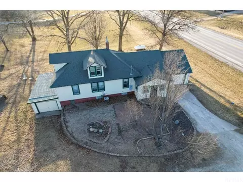 32344 W W Ave, Eldora, IA 50627