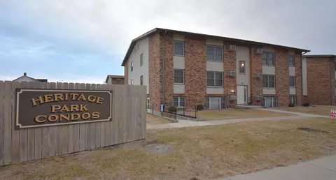 506 Commercial St #I, La Porte City, IA 50651