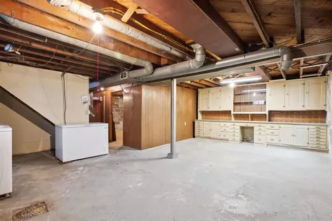 122 S Hackett Rd, Waterloo, IA 50701 photo 18