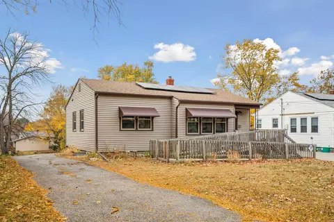 122 S Hackett Rd, Waterloo, IA 50701 photo 25