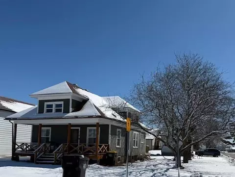 318 NE Main St, New Albin, IA 52160