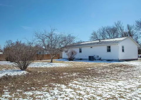 724 2nd St, Plainfield, IA 50666 photo 23