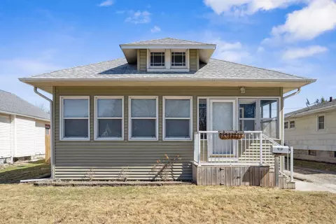 919 Baltimore St, Waterloo, IA 50702