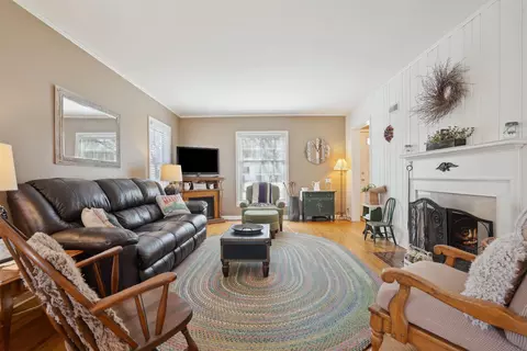 125 Ivanhoe Rd, Waterloo, IA 50701 photo 4