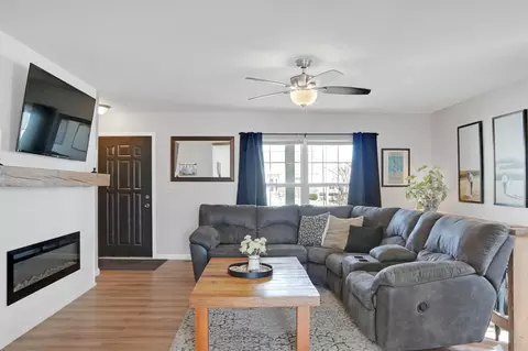 5001 Millenium Dr, Cedar Falls, IA 50613 photo 5