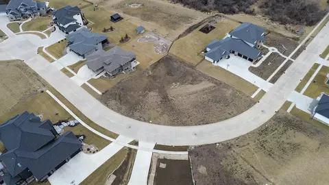 3603 Apollo St, Cedar Falls, IA 50613 photo 3