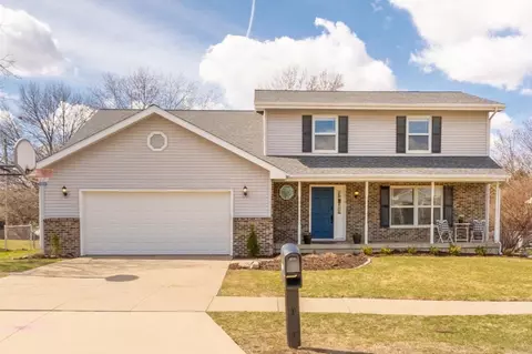 3819 Eastpark Rd, Cedar Falls, IA 50613