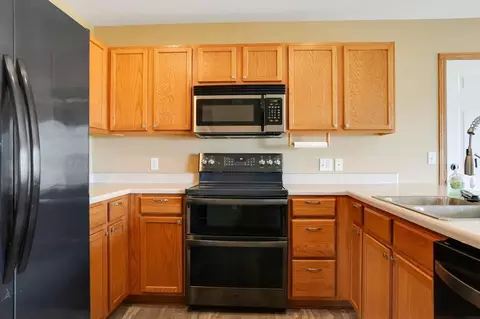 5120 Millenium Dr, Cedar Falls, IA 50613 photo 6