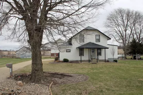 1065 Easton Ave, Nashua, IA 50658